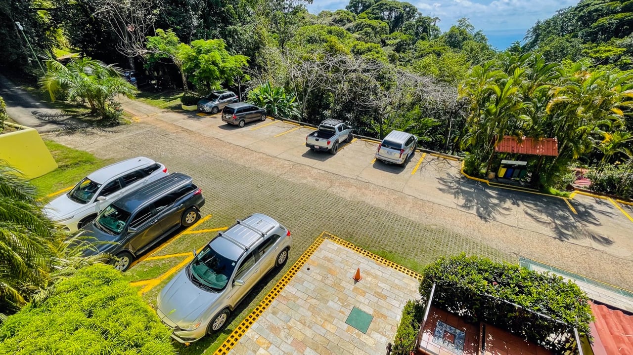 Boutique Oceanview Hotel & Spa: A Rare Investment Opportunity in Costa Rica