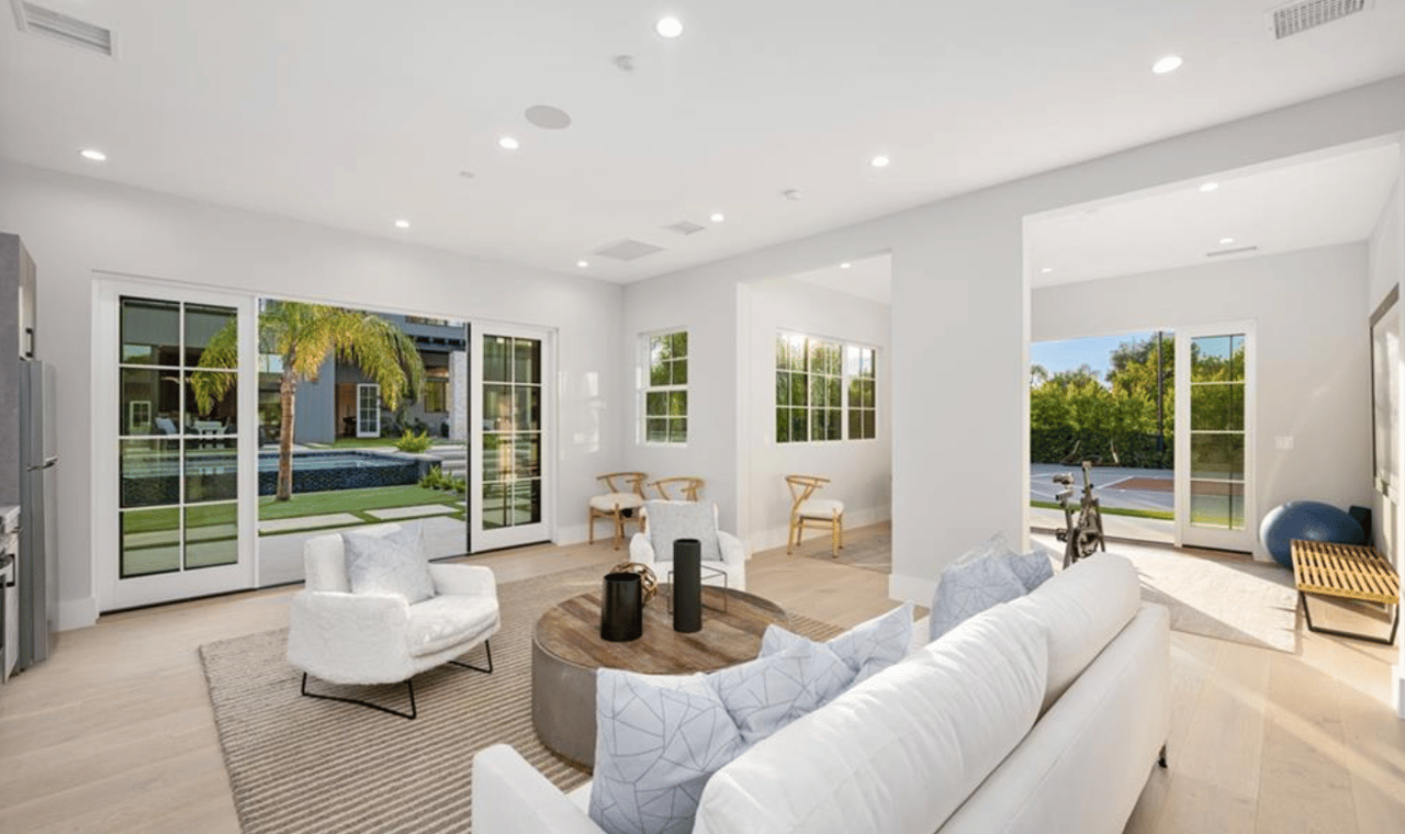 20511 Wells Drive