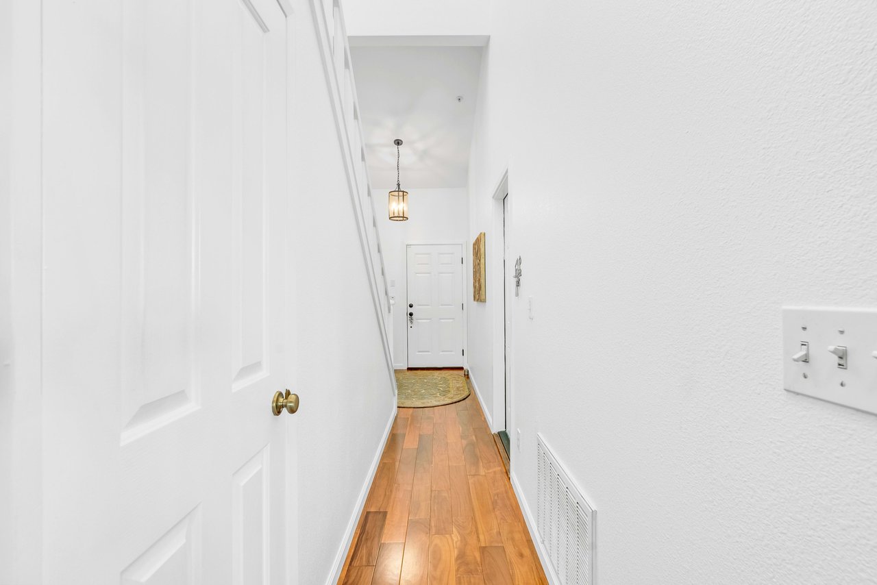 22 Flemings Ct