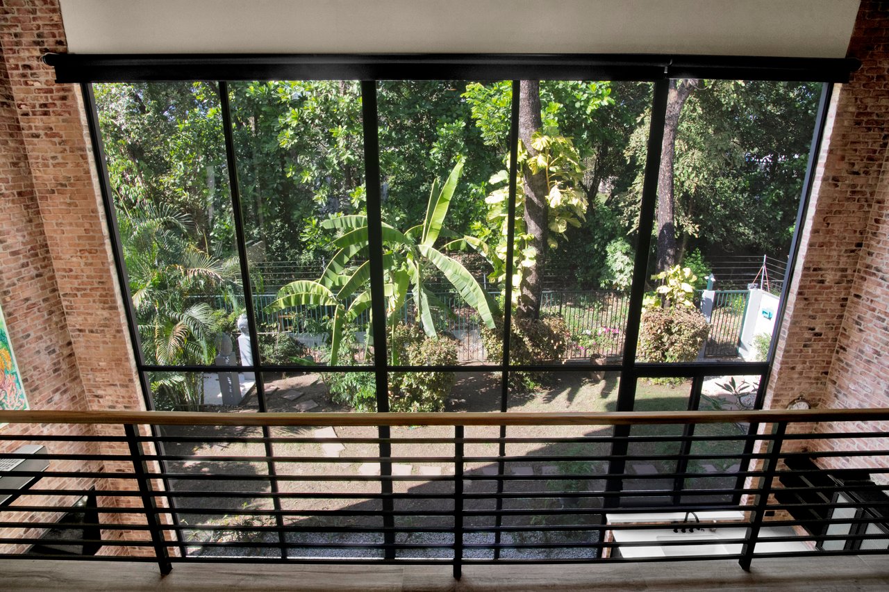 Casa Shangri-La: Modern Loft-Style Luxury in Playa Potrero!