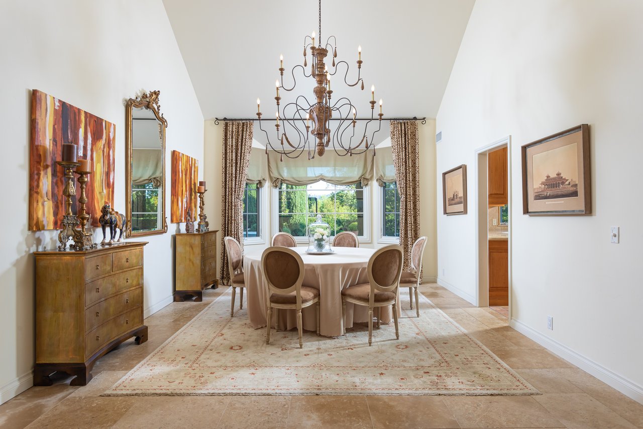 30602 Hunt Club Dr