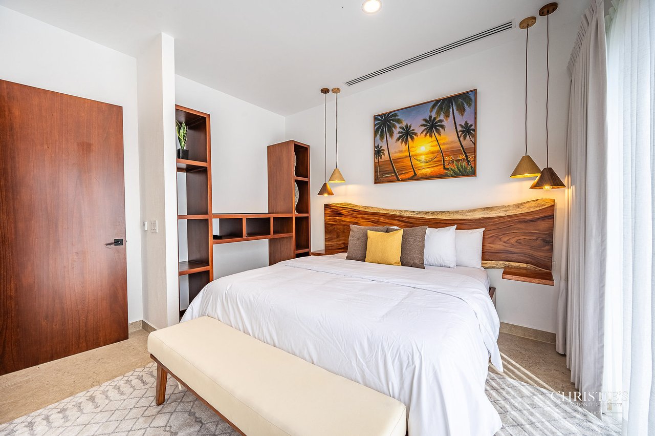 A Private Collection of Five Luxury Beachfront Villas - Rio Mar