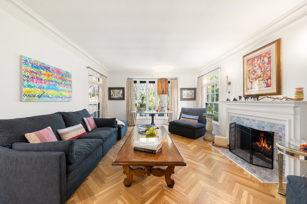 13109 Valley Vista Blvd, Studio City