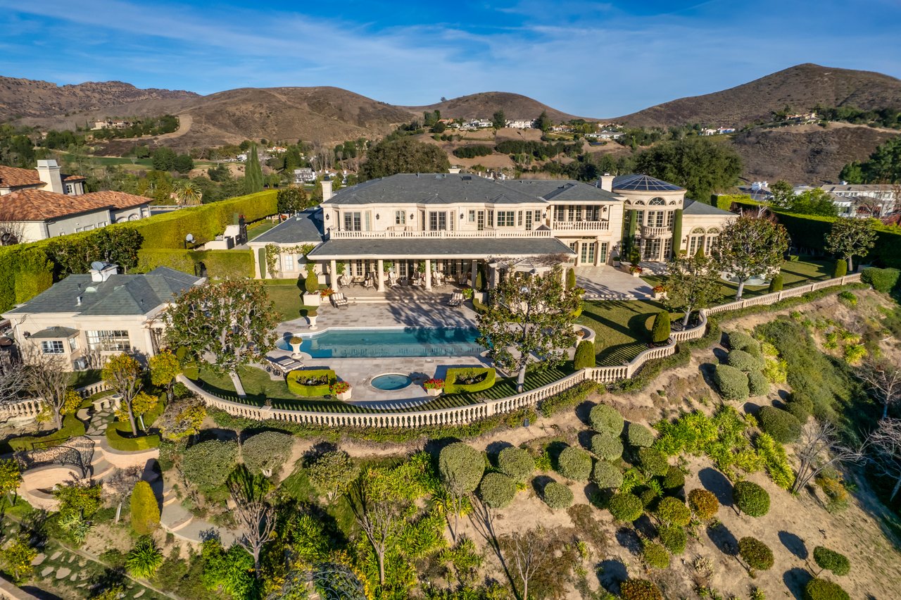 996 Vista Ridge Lane