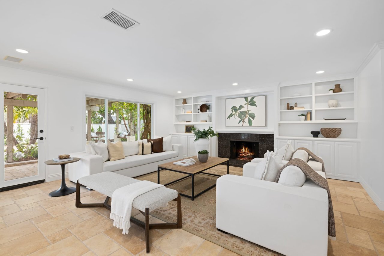 1801 Santiago Drive