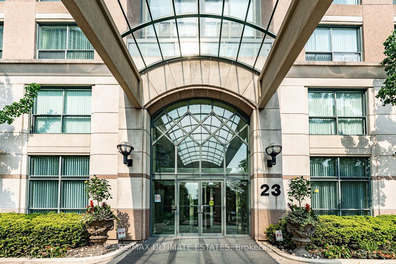 STUNNING 3BDRM PENTHOUSE