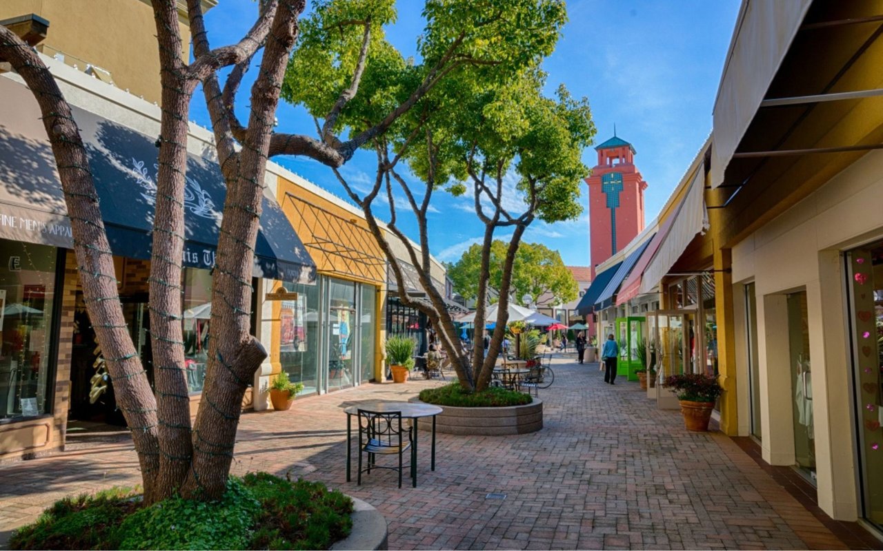 Corte Madera Stunner