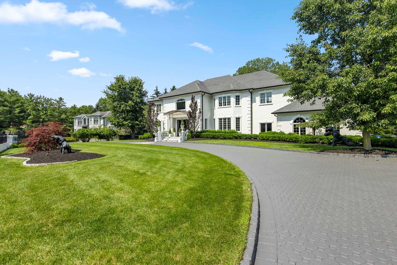 85 Sherwood Rd