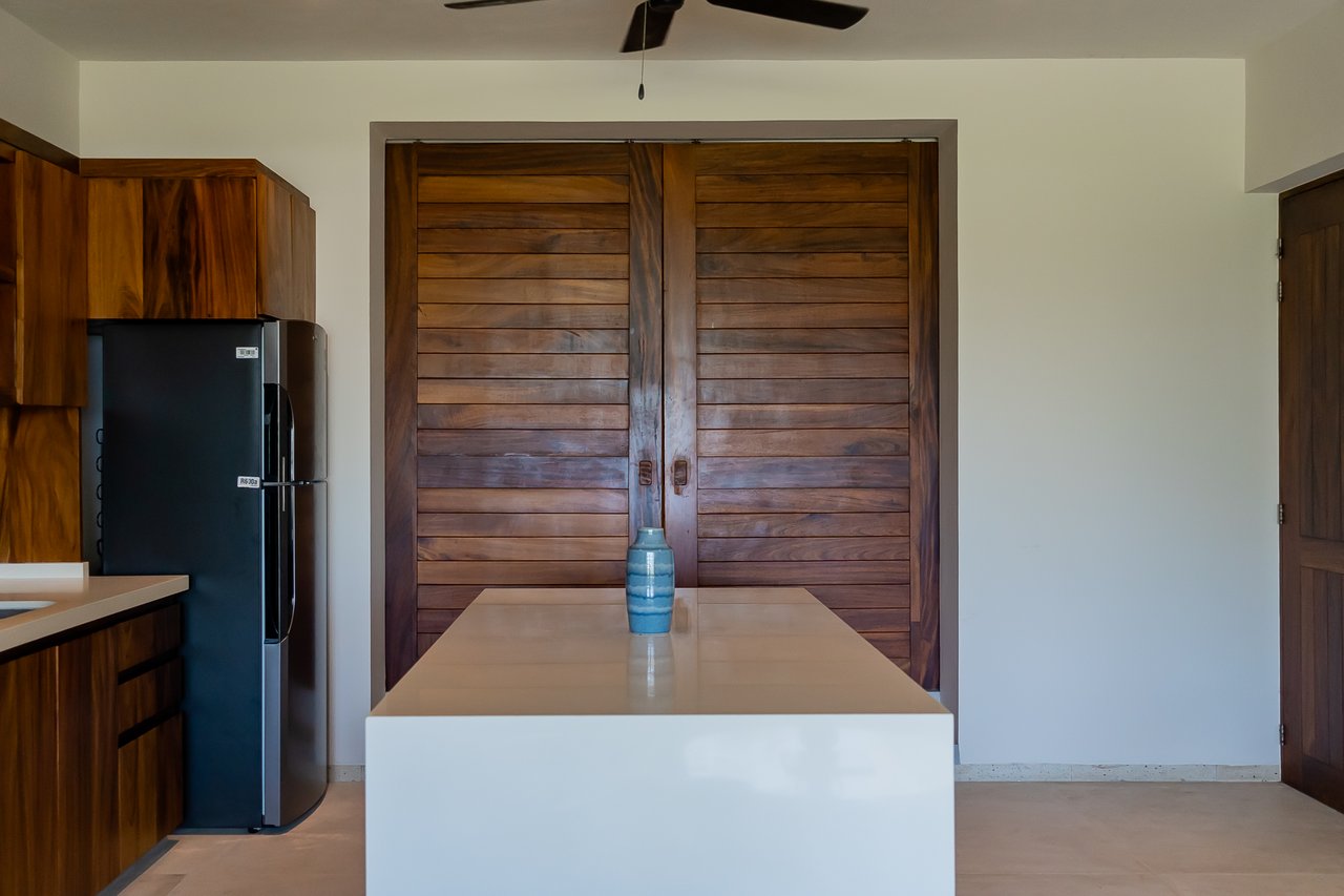 Marea Beachfront Villas G32