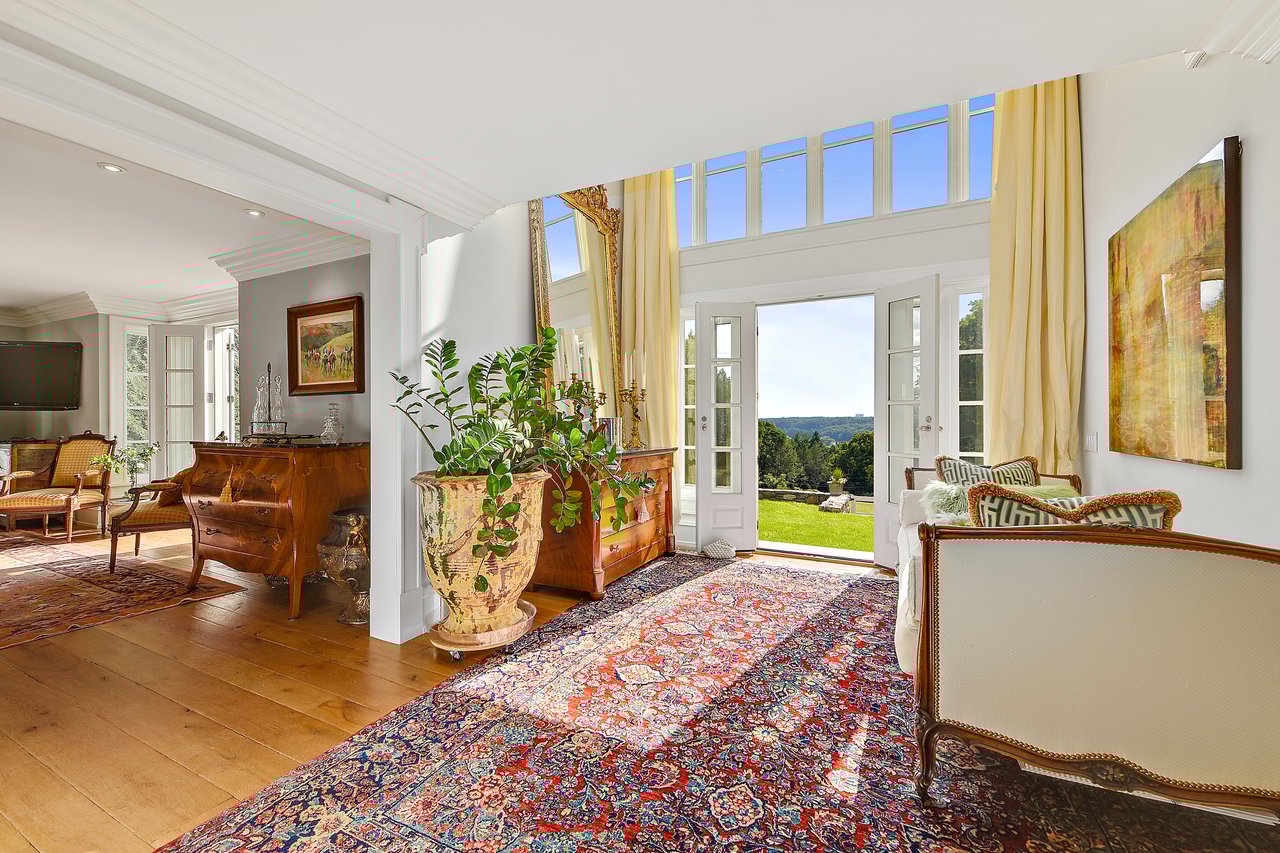 16 Whippoorwill Road