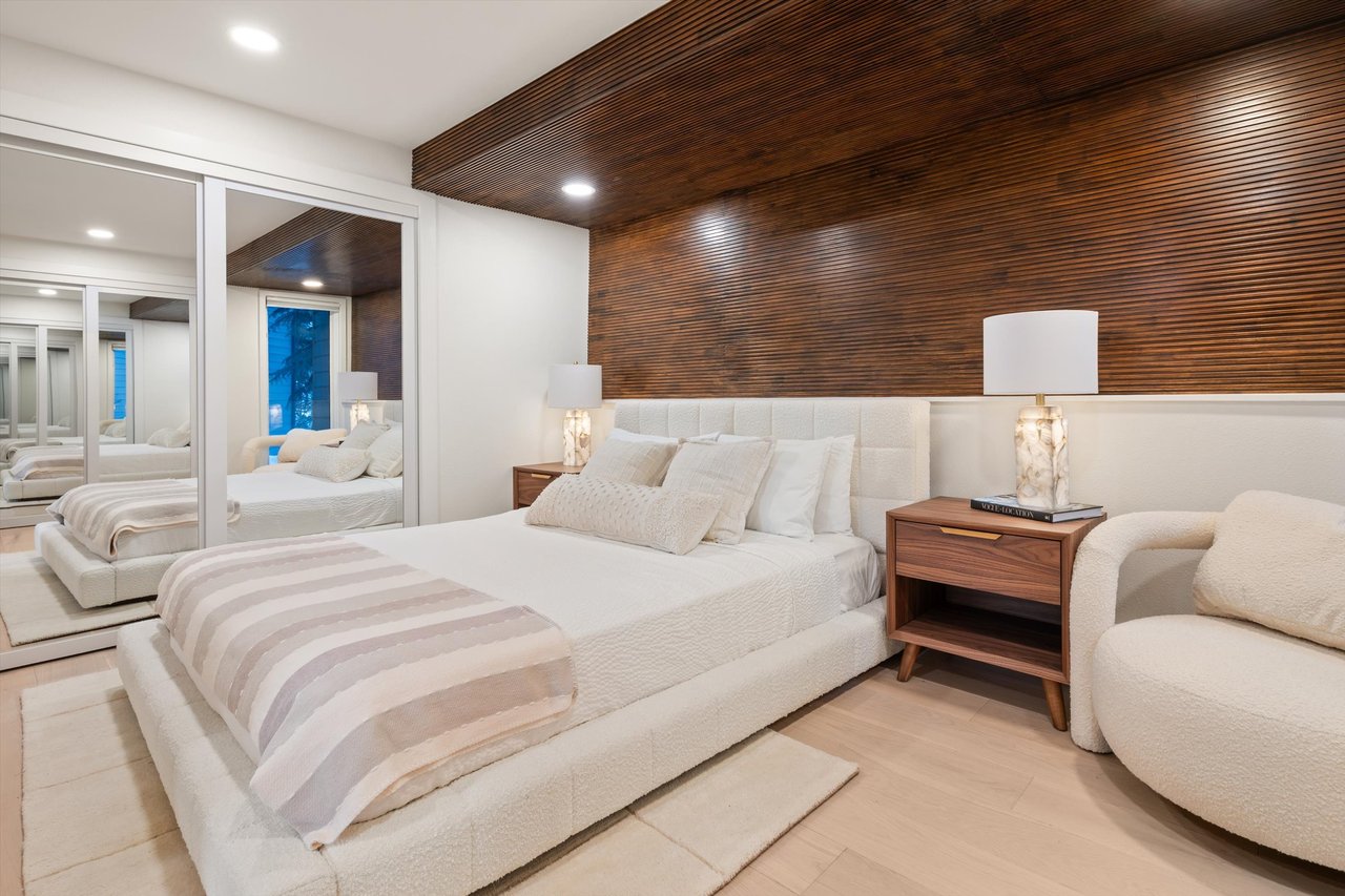 Designer Living with Unmatched Mountain Views