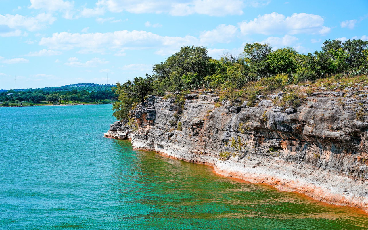 Arrowhead Point