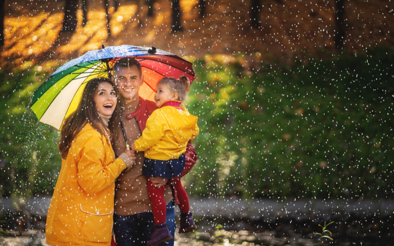 Rainy Day Bliss: 7 Engaging Activities for Families at Home