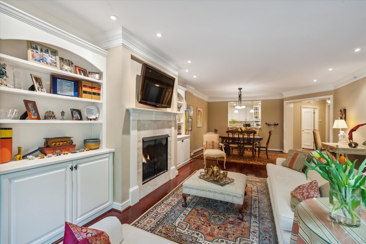 Condo at the Corithian
