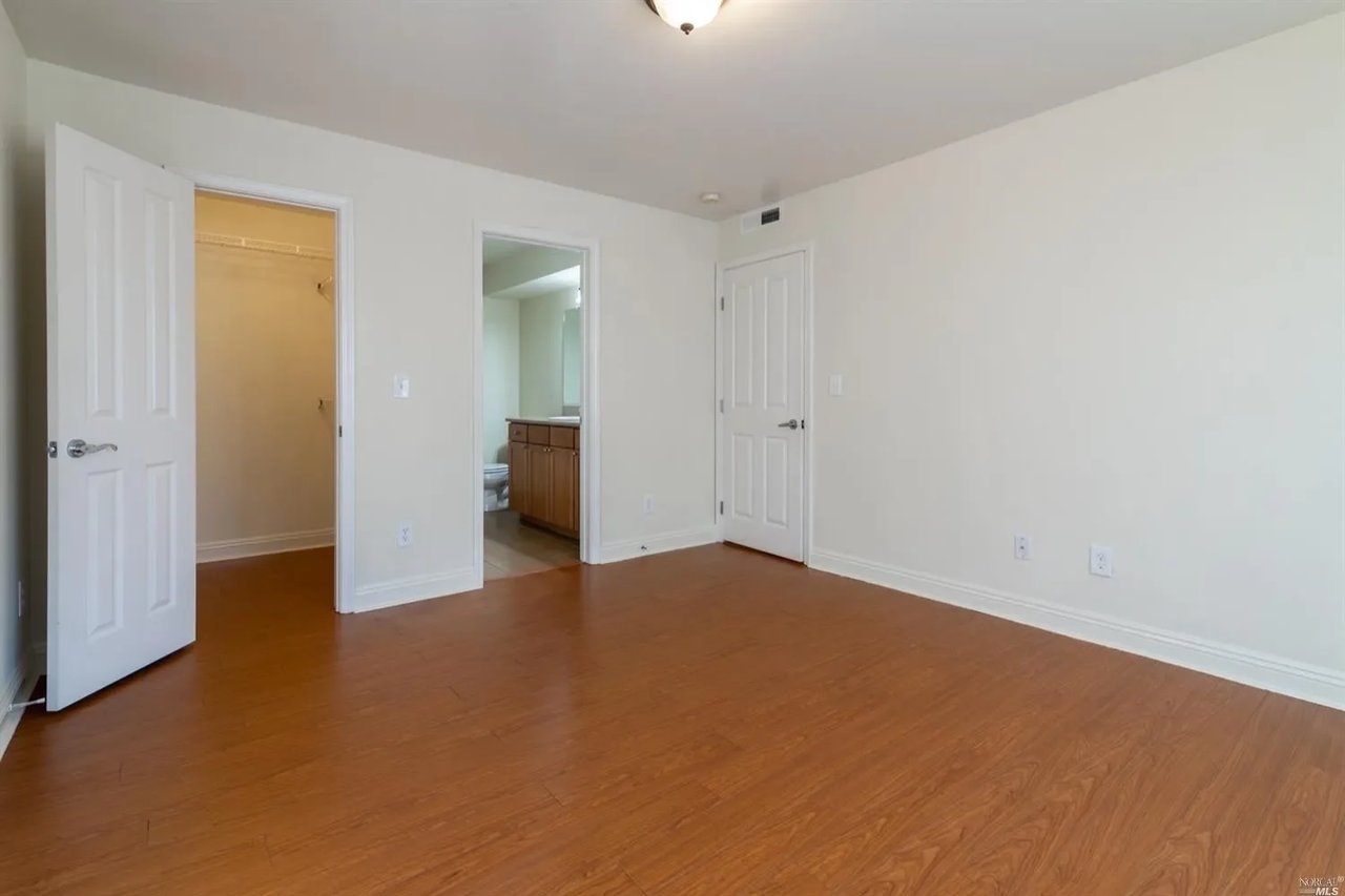 201 Enterprise Dr #255