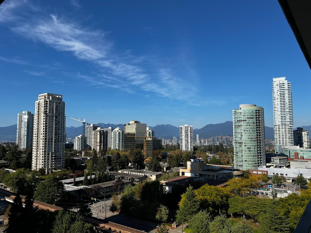 1108-6383 Mckay Ave