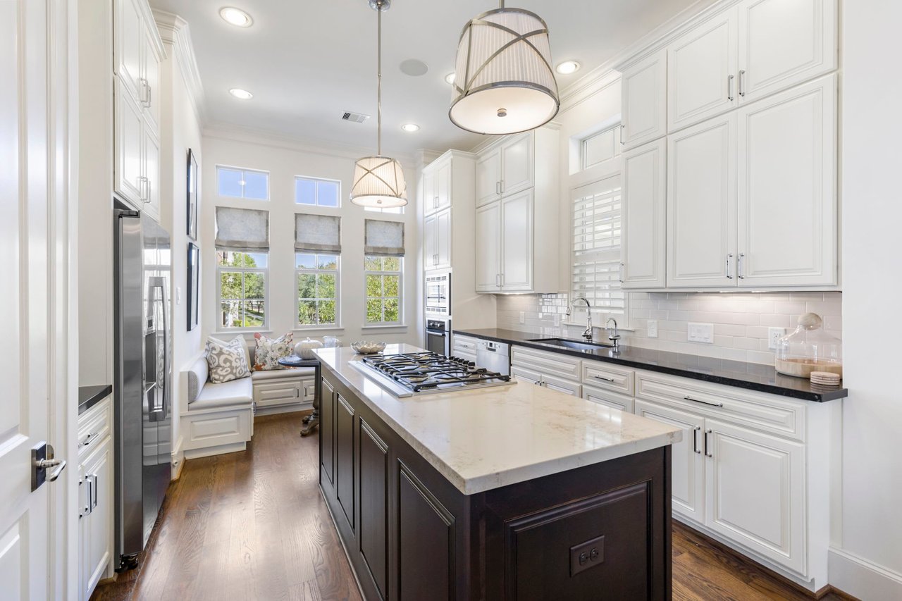 Sold! | 86 Gateway Park Pl.