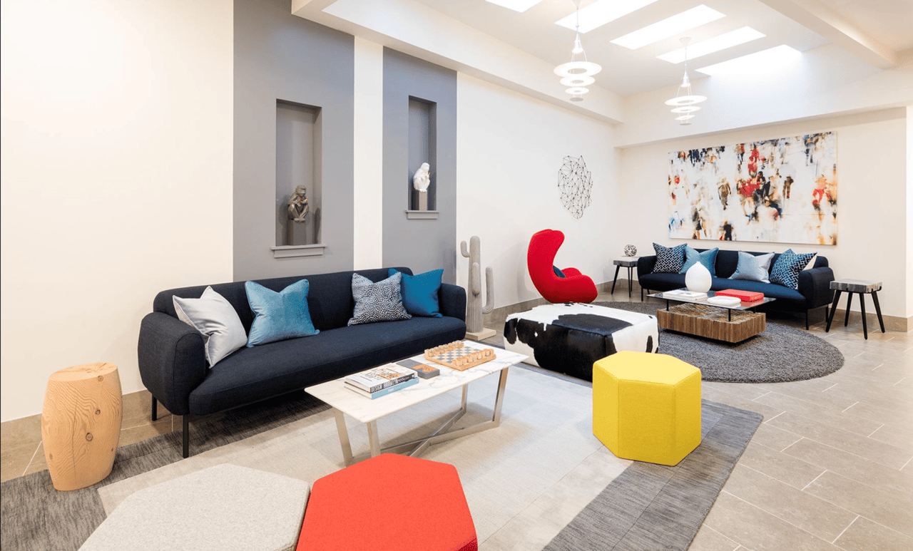 33 Lincoln Rd, #5D