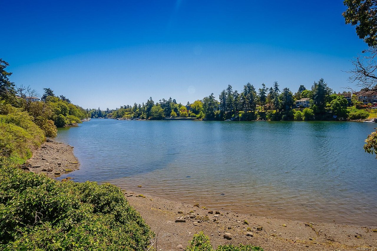 407-69 Gorge Rd