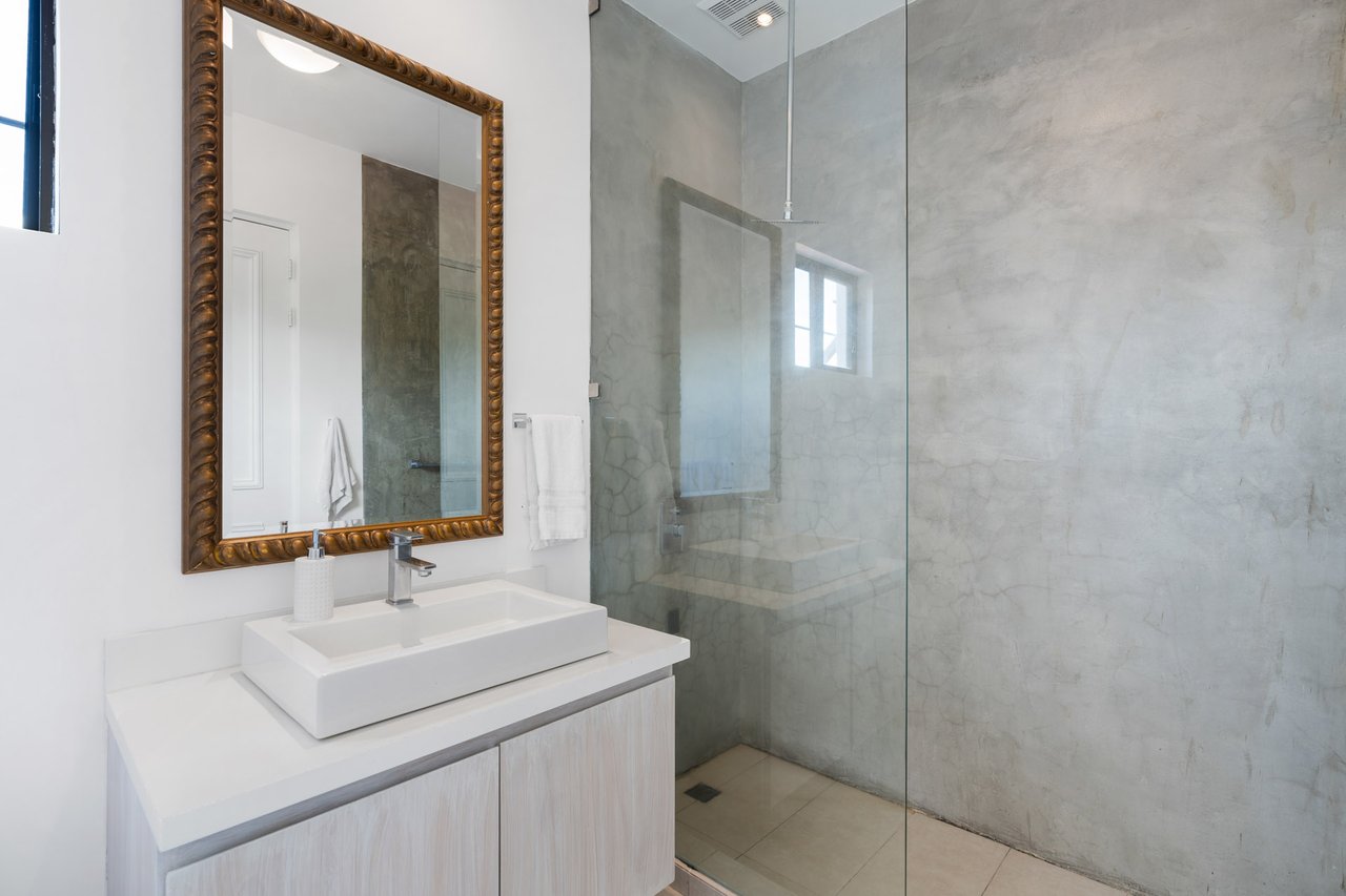 Bougainvillea Penthouse 4315 | Ocean-View 3BR in Reserva Conchal