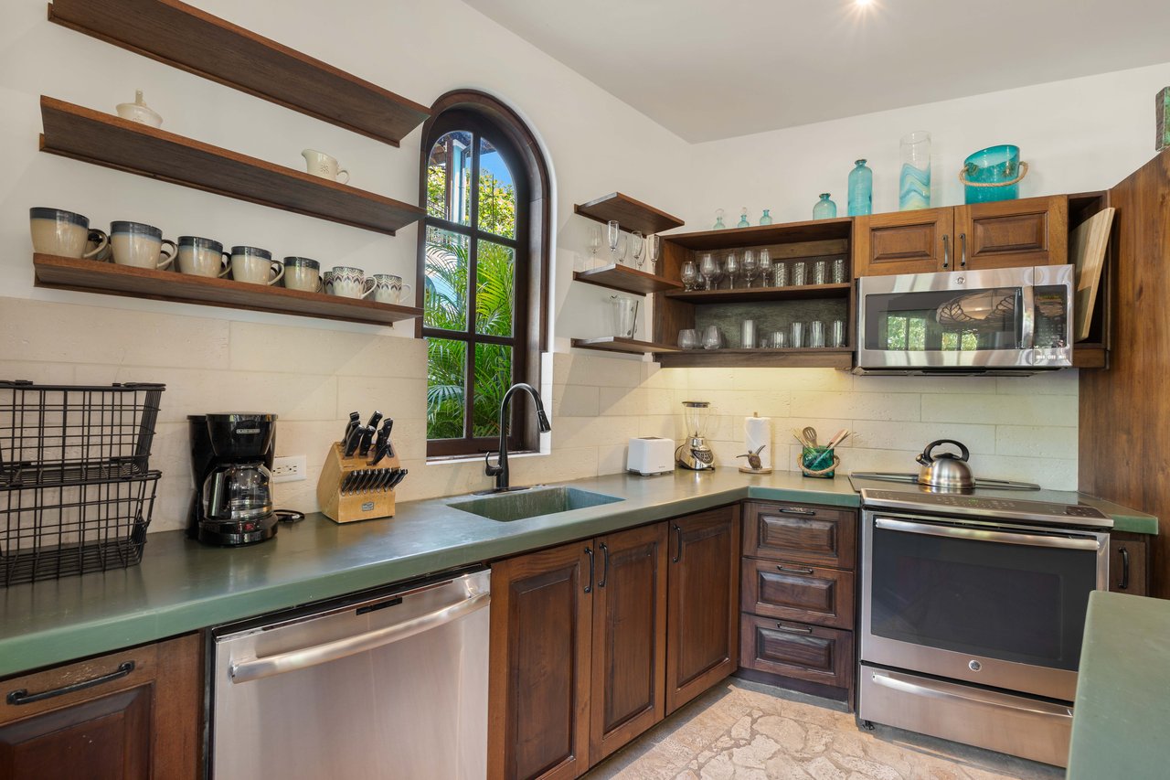 10 Plaza Carlota | A Rare Single-Level Gem in Las Catalinas