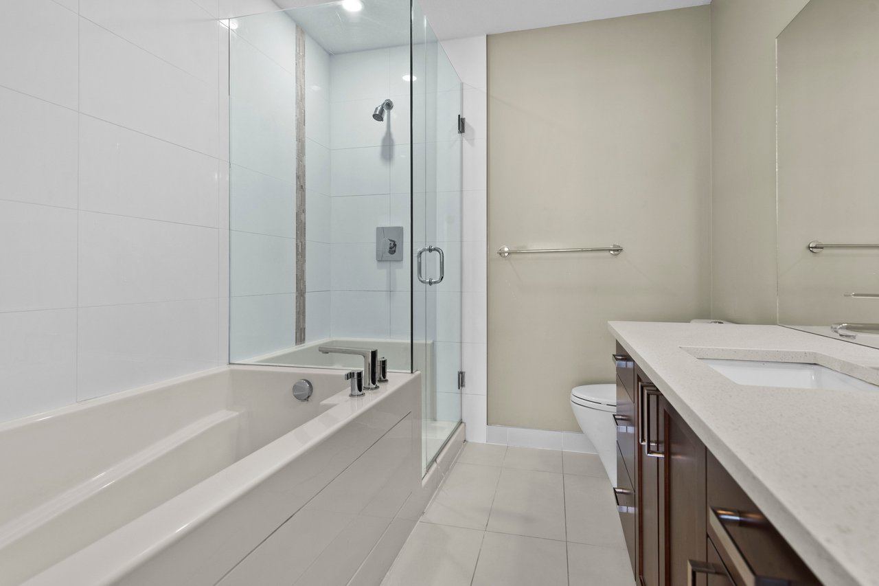 22 Auburn Bay Link SE Unit: 306