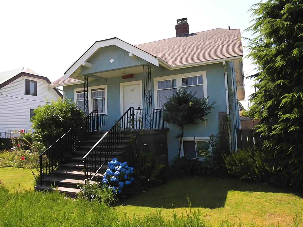 125 N Gilmore Ave