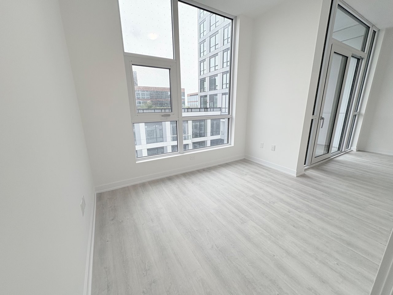 15 Richardson Street Unit: 1207