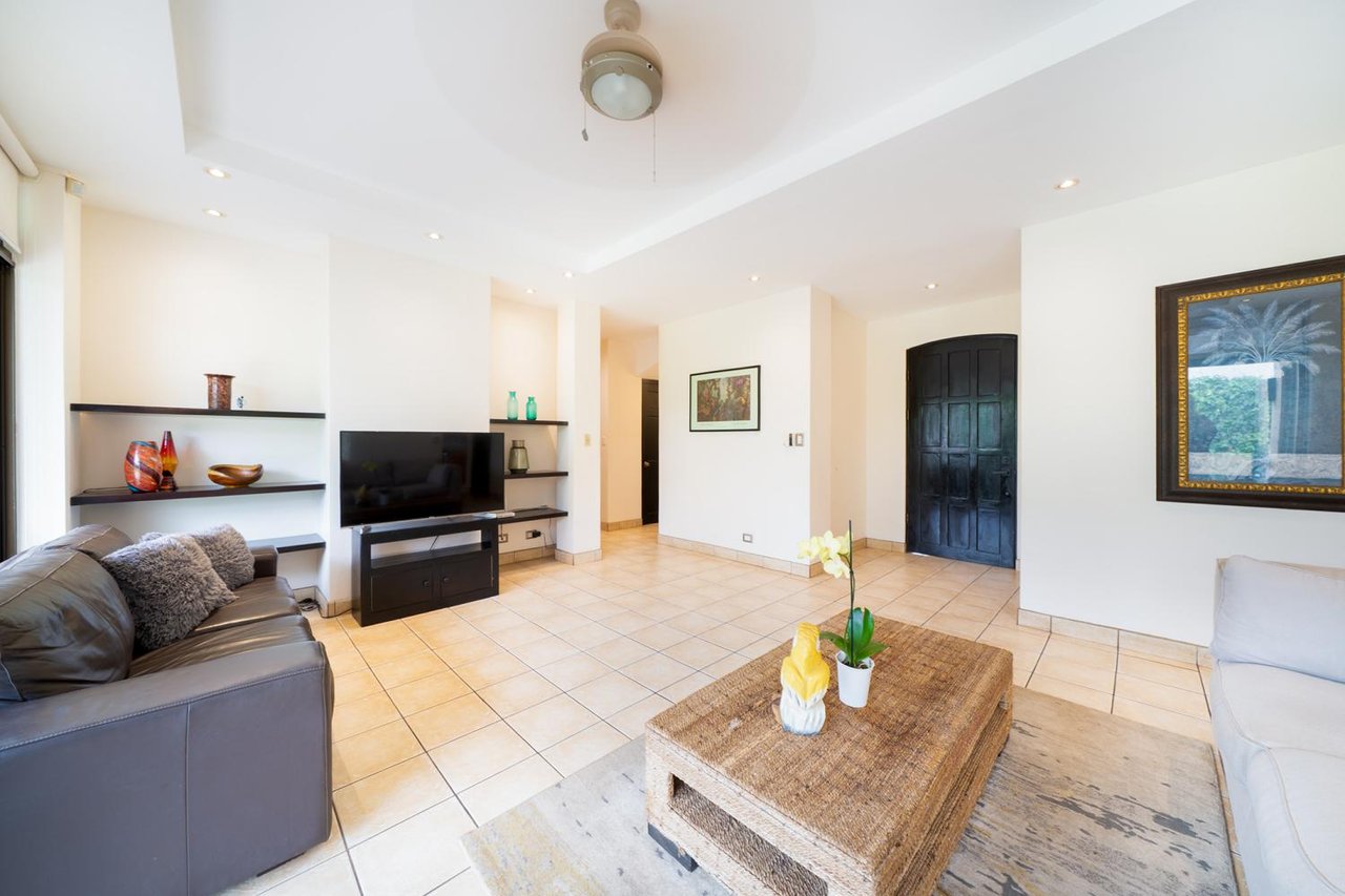 Casa Cali | Modern 3-Bedroom Turnkey Home in Pacific Residences – Minutes from Tamarindo Beach