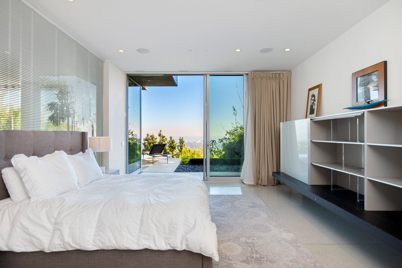 1290 Angelo Dr, Beverly Hills