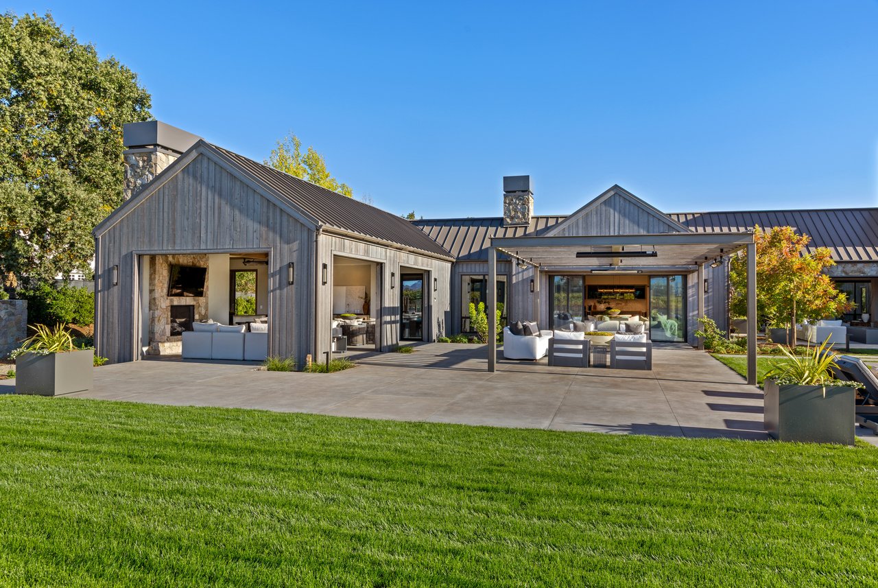 World Class Napa Valley Compound