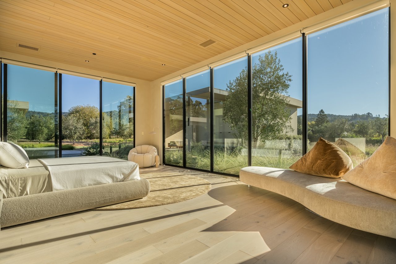 1608 Ridge Valley Road