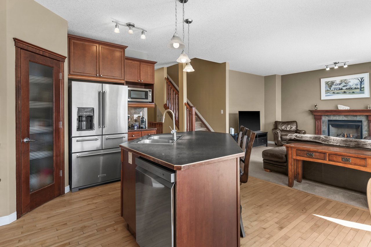 29 Royal Birch Hill NW