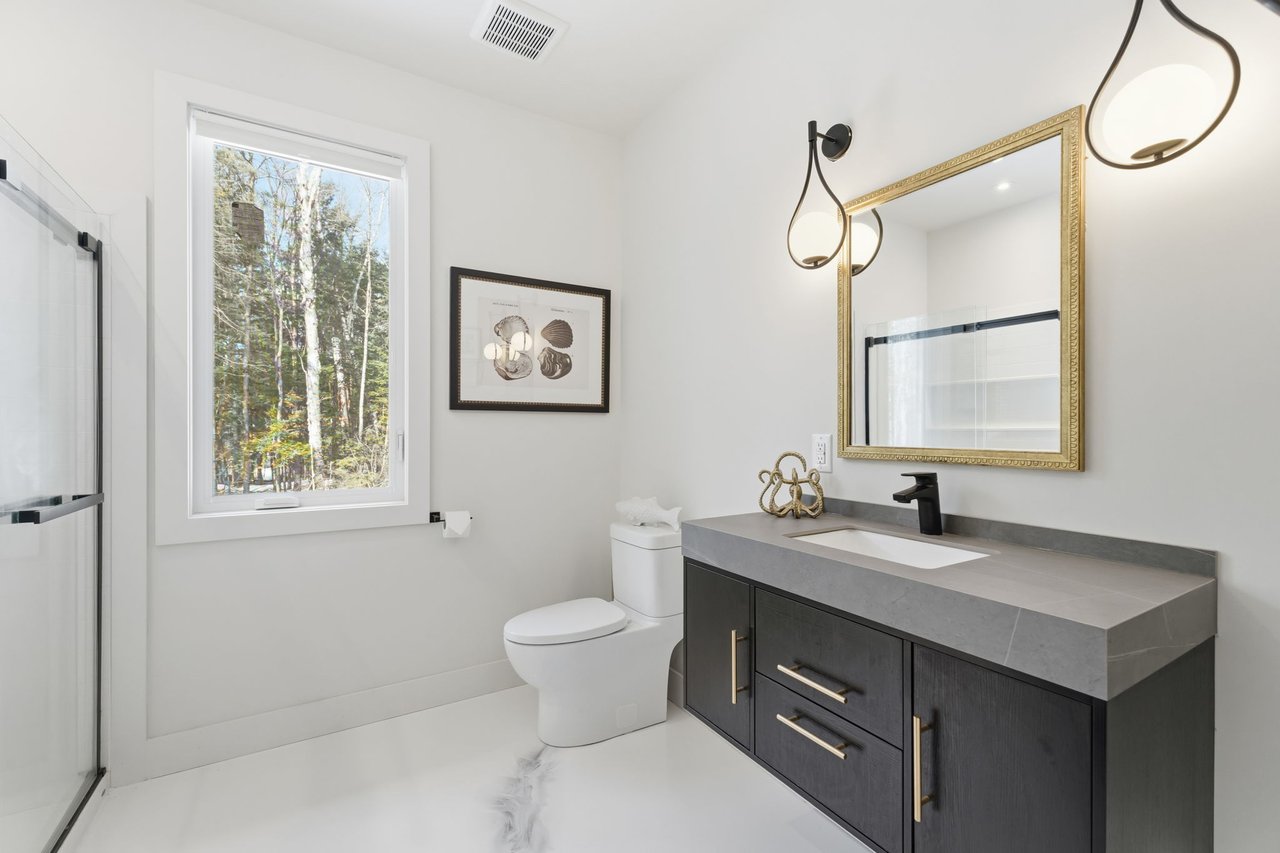 1017 Davis Drive, Gravenhurst