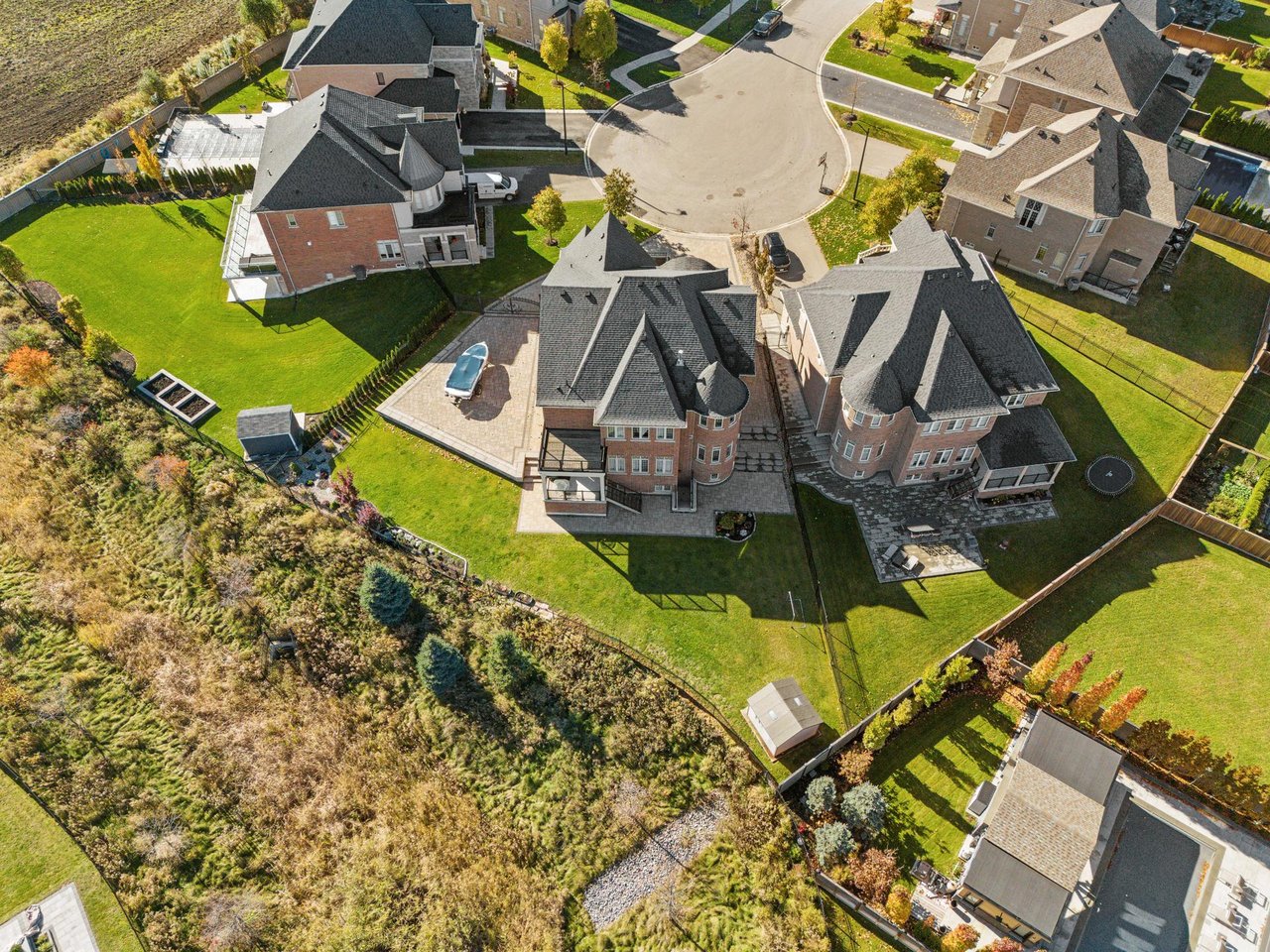 12 Albert Hill Court