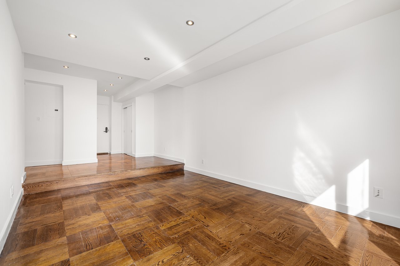 255 West 14th Street