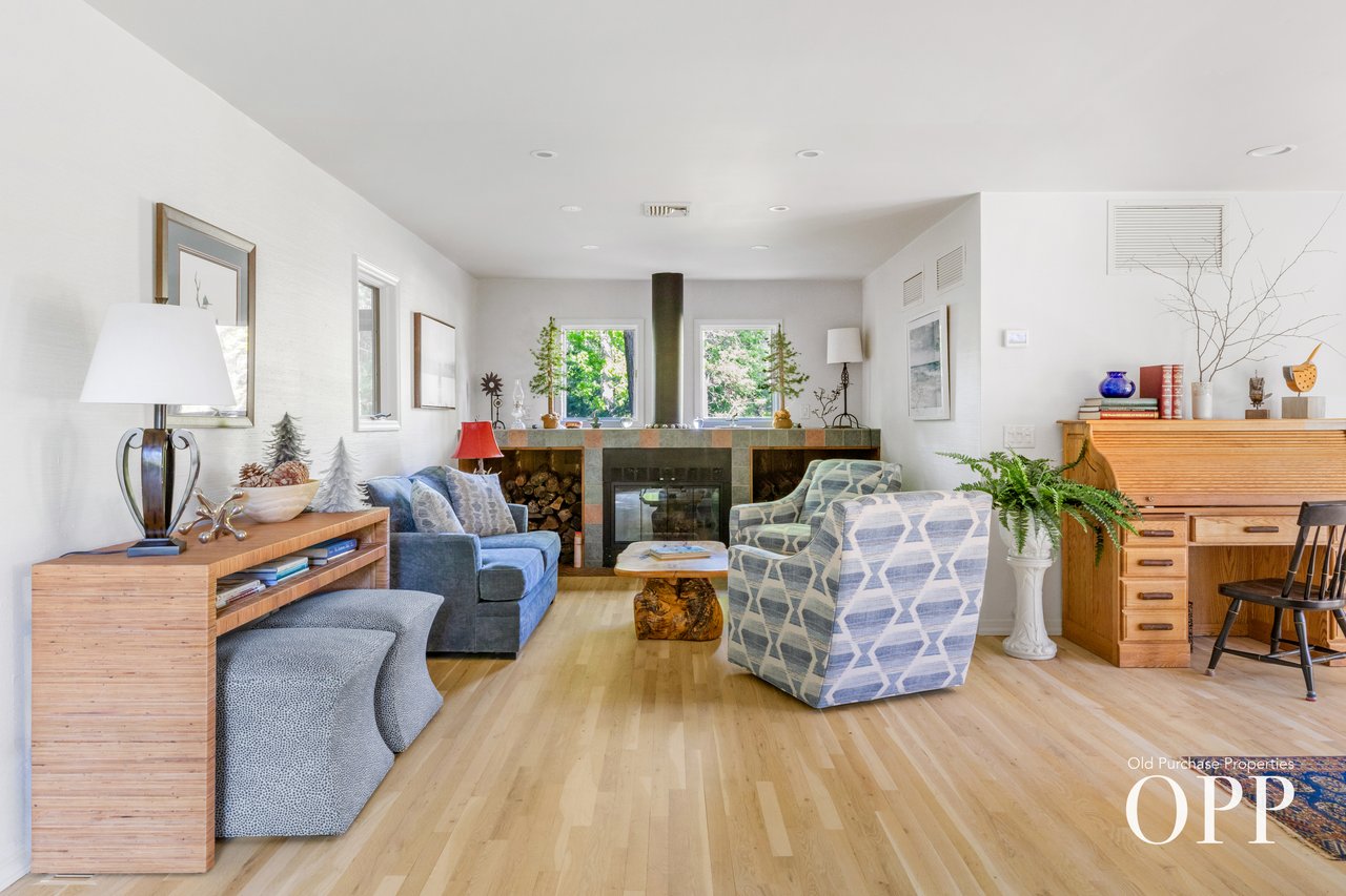 A Pastoral Haven on Nearly 3 Acres, Surrounded by Protected Land