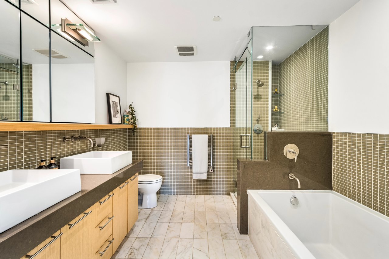 350 W 23rd St 5B