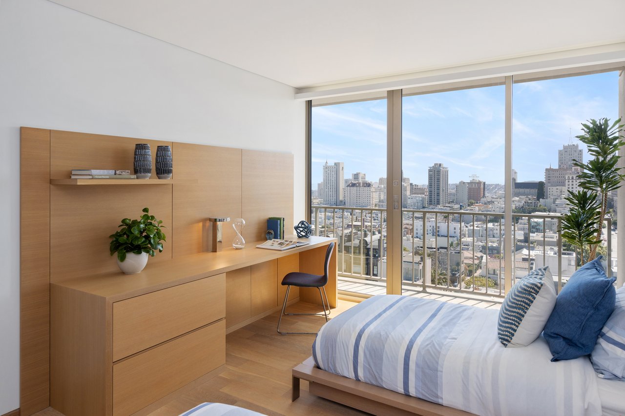 Contemporary Design and Iconic Views at The Summit