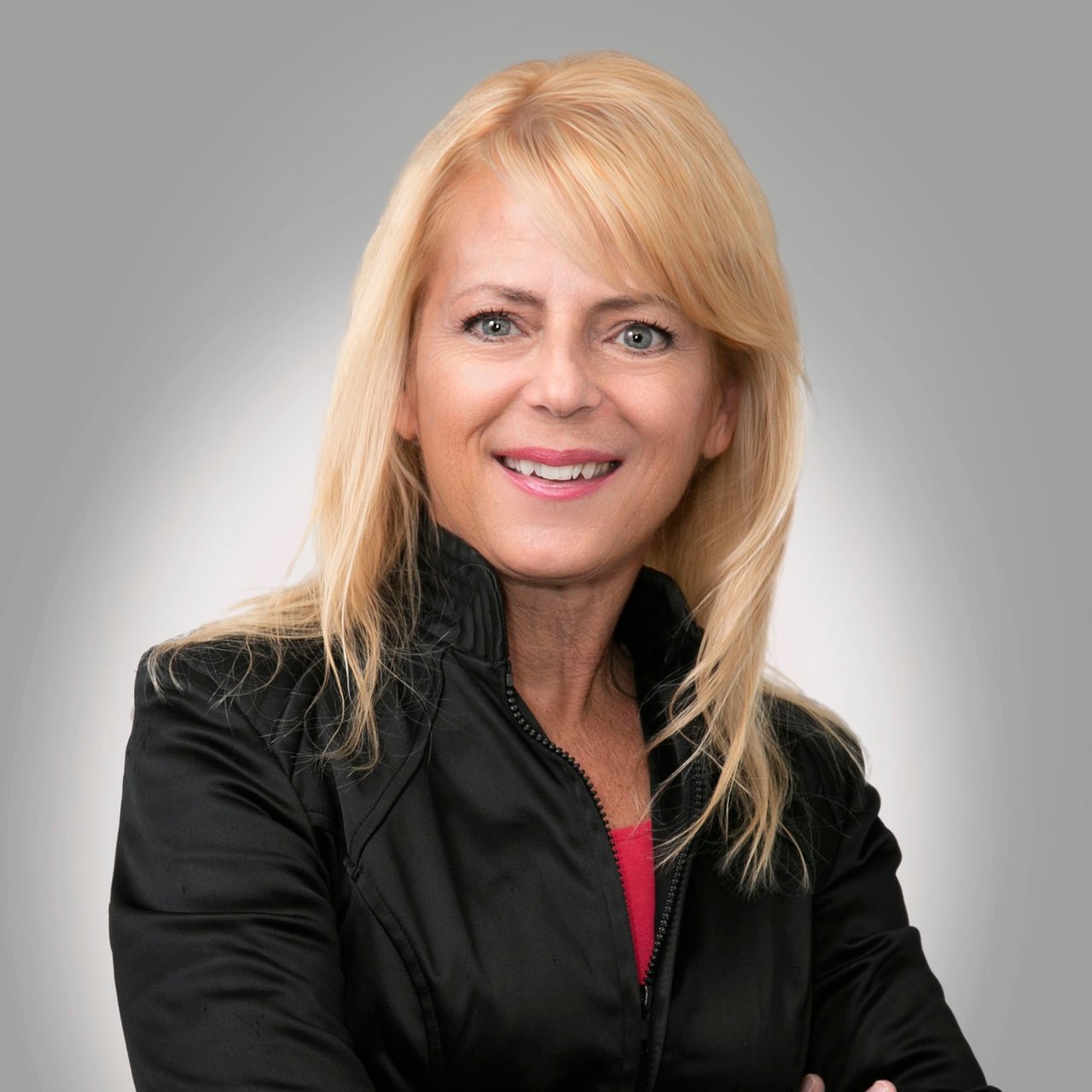 Janice Yates Beach Haven Gardens, NJ Real Estate Agent Headshot