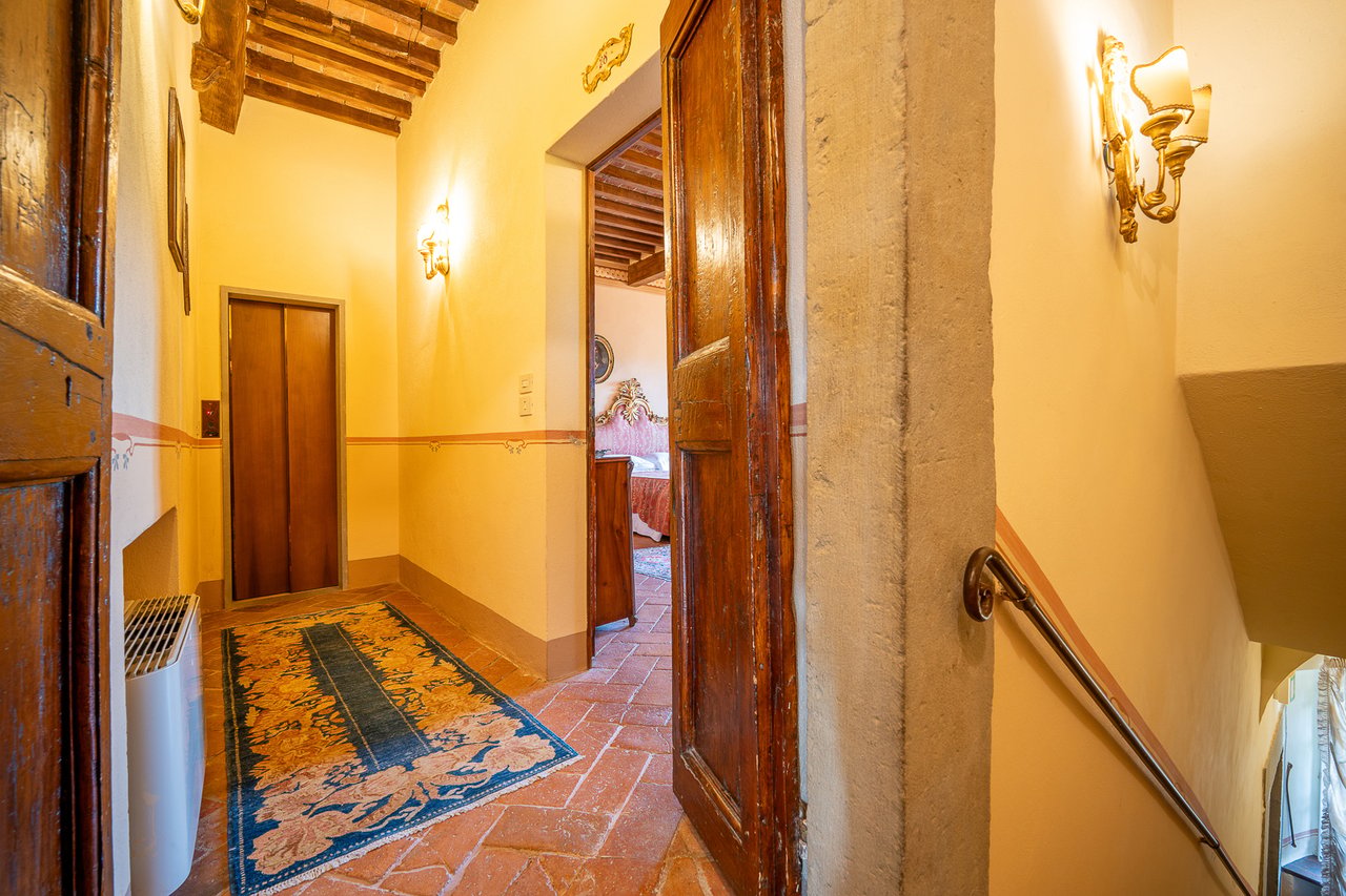 VILLA MECENATE