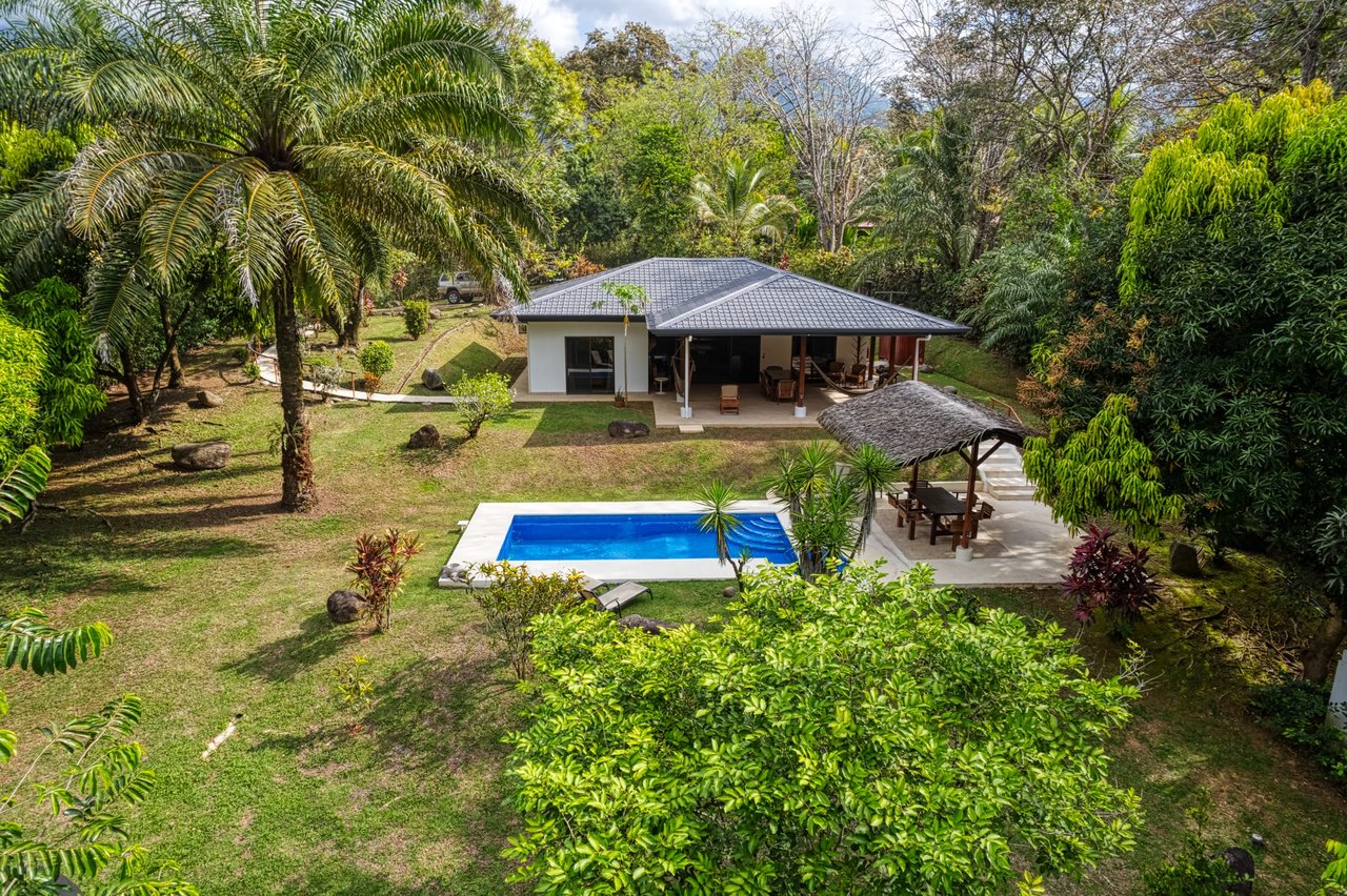 Tranquil Home with Fruit Trees and Space for Several Casitas