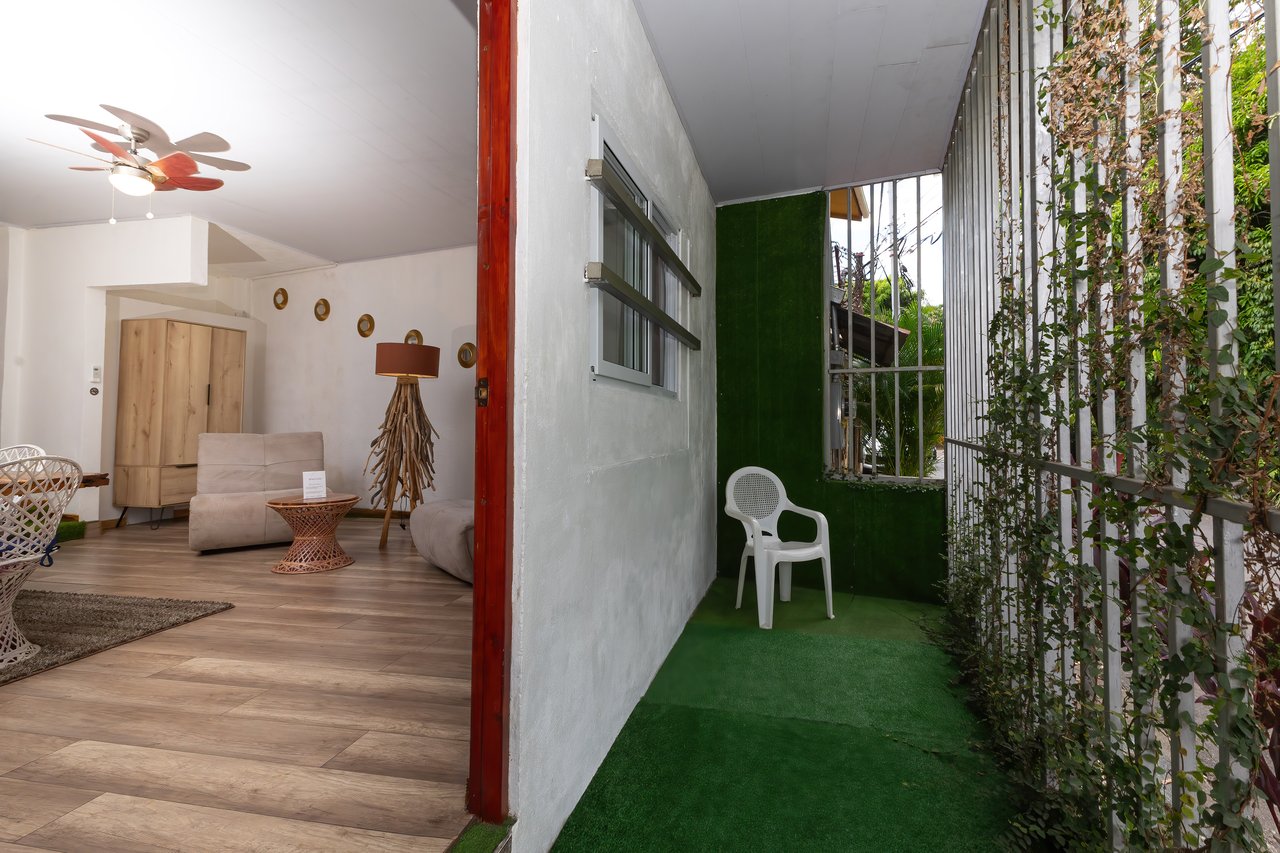 Charming 3-Unit Property: Income-Generating Investment for Sale in Manuel Antonio