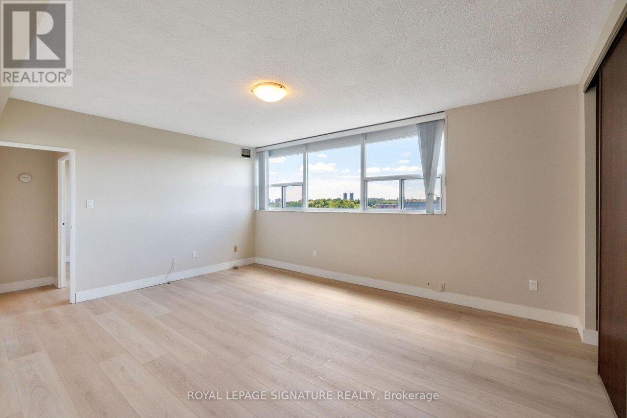 PH5-2130 Weston Rd