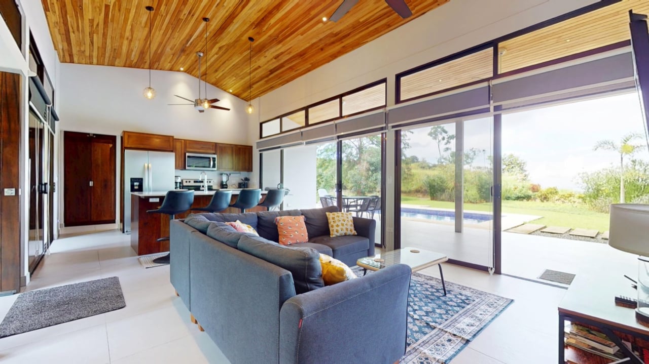 Tropical Turnkey Retreat in Gated Community