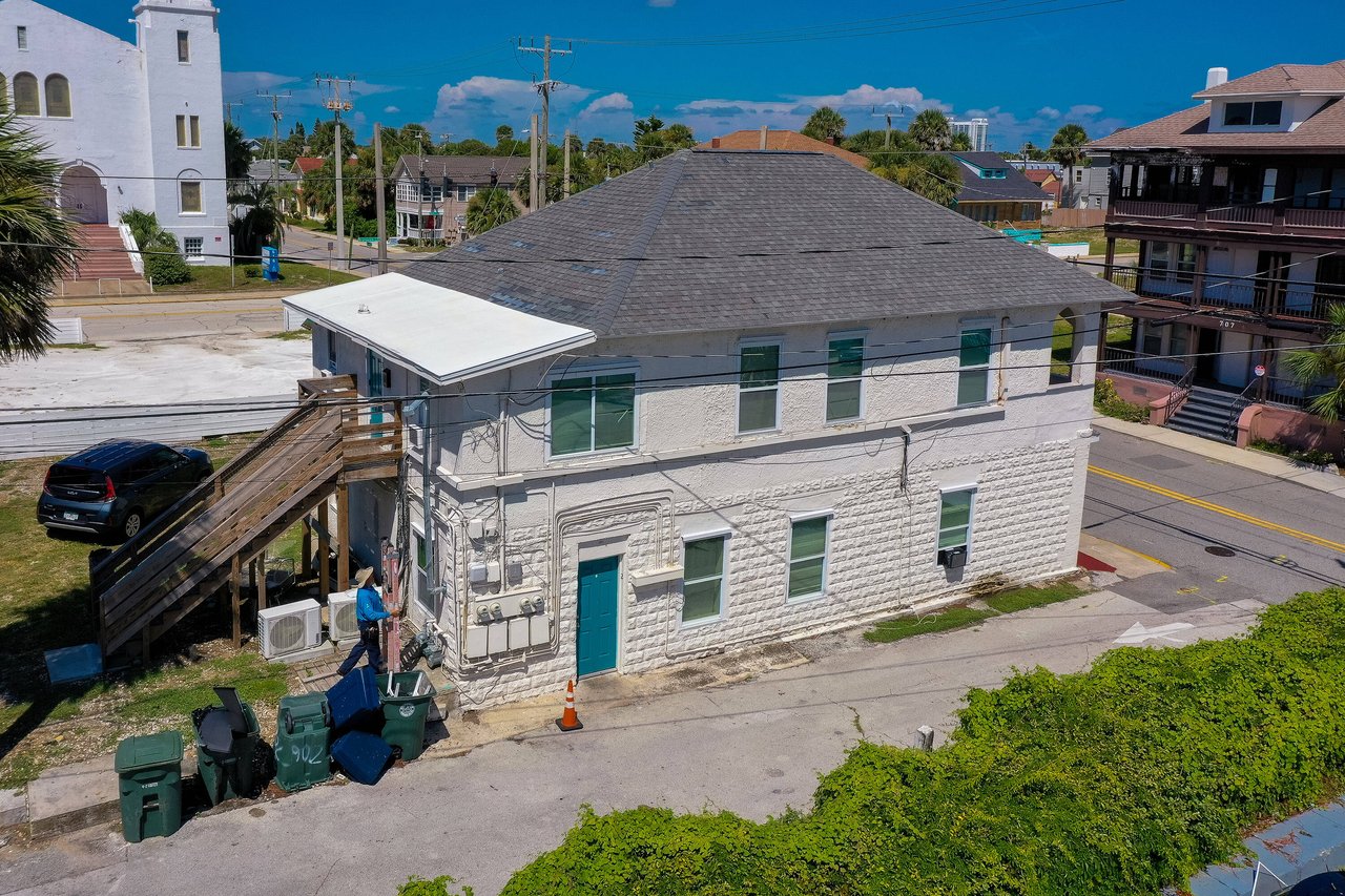 706 Harvey Ave