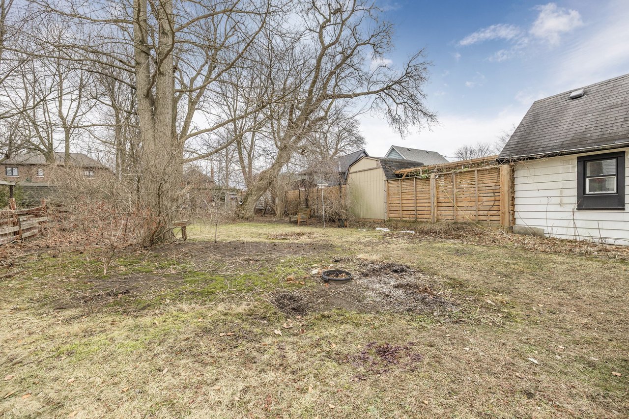 410 Eagle Street, Newmarket, ON L3Y 1K6