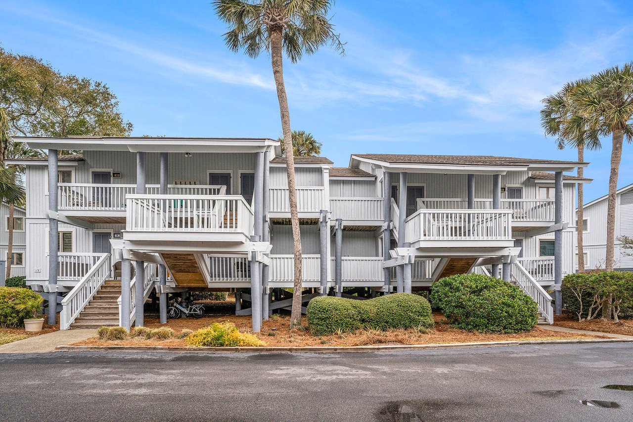 12 Lagoon Villas