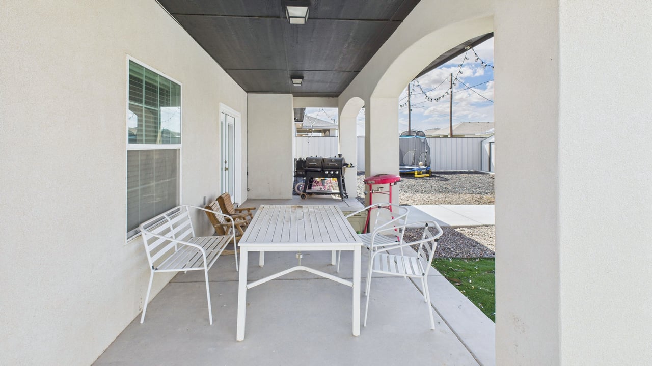 1503 Mimosa St.