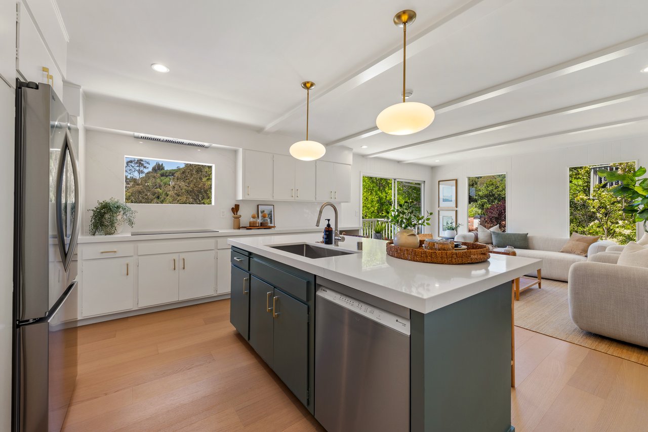 A Tasteful Renovation Meets Timeless Mid-Century Architecture